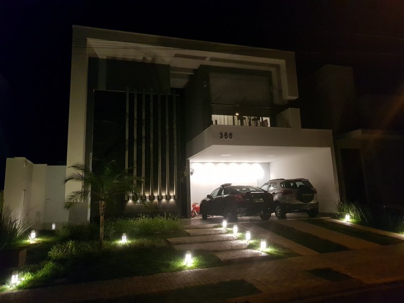 imóvel com 360m² - Jardim Botânico - Uberlândia
