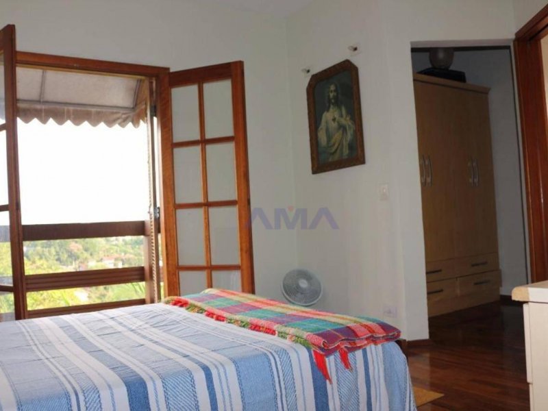 Casa à venda Granja Viana com 562m² e 4 quartos por R$ 1.200.000 - 755788978-14f8ffe9-eeaf-4e0f-8e43-e5bdfc5790cf.jpeg