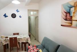 Apartamento à venda Estácio com 60m² - 2 dormitórios -  vagas - R$ 260.000 - 1574138701-sala.jpg