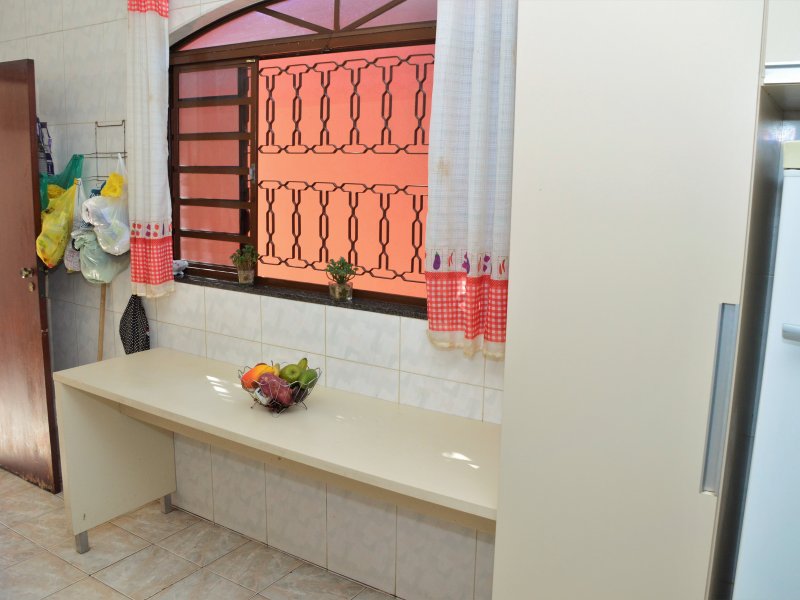 Casa à venda Cidade Jardim com 484m² e 4 quartos por R$ 570.000 - 870179460-17.JPG