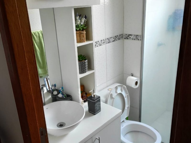 Apartamento à venda Jardim Ísis com 45m² e 2 quartos por R$ 155.000 - 135806345-img-20201122-wa0017.jpg