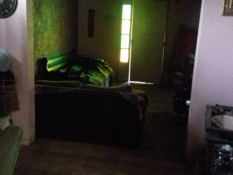 Casa à venda Ponta Grossa com 500m² e 2 quartos por R$ 250.000 - 540669420-img-20201008-wa00451.jpg