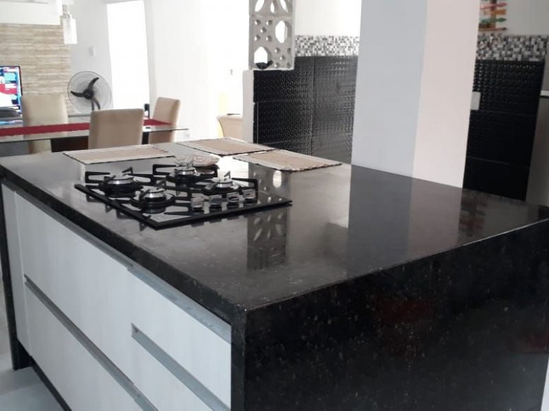 Casa à venda Centro com 1600m² e 3 quartos por R$ 550.000 - 401109311-64ab424b-4cbc-4372-9886-d9b6ec46b8cd.jpg