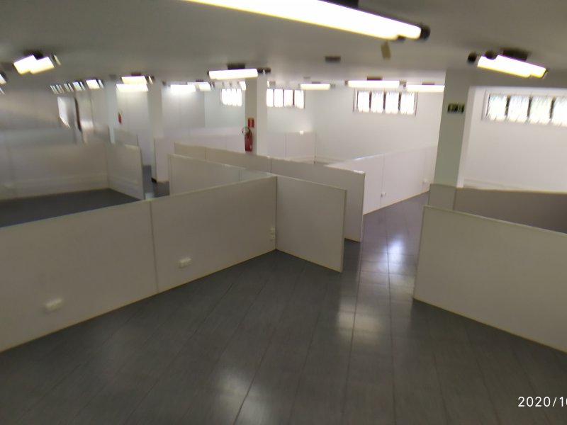 Comercial para alugar Água Verde com 1720m² e  quartos por R$ 37.000 - 415813759-img-20201010-094335.jpg