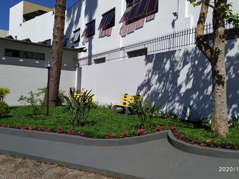 Comercial para alugar Água Verde com 1720m² e  quartos por R$ 37.000 - 639022614-img-20201010-091744.jpg