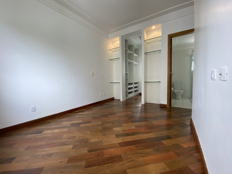 imóvel com 101m² - Alphaville - Santana de Parnaiba