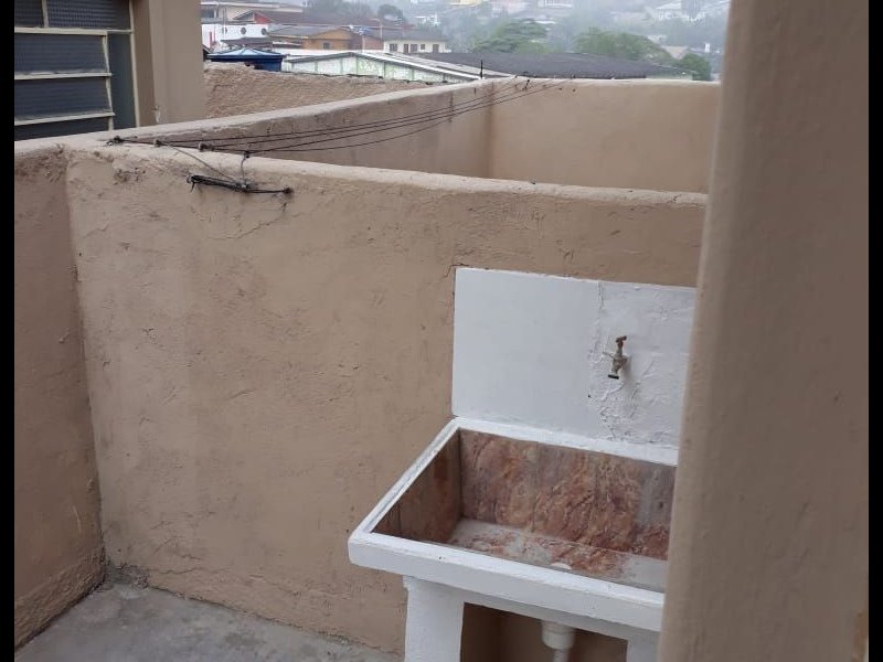 imóvel com 345m² - Vila Louro - Embu-Guaçu