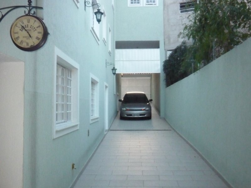Casa à venda Vila Monumento com 600m² e 6 quartos por R$ 2.490.000 - 1711457732-22-corredor-lateral-garagem-vista-do-fundo.JPG