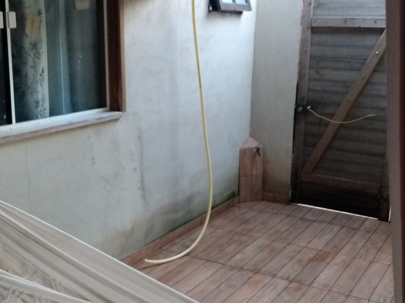 Casa à venda Guaratiba com 110m² e 2 quartos por R$ 70.000 - 703486247-img-20201114-172538145.jpg