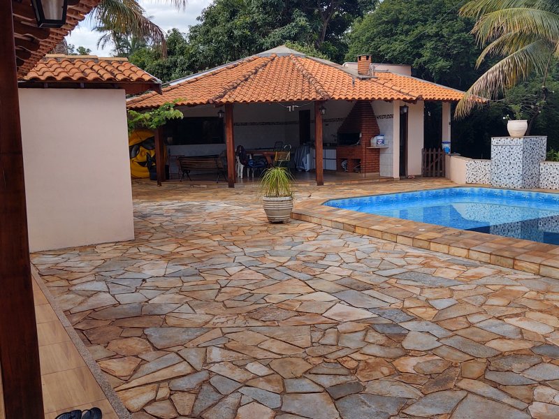 imóvel com 1500m² - Village Bandeirantes l - Jardinopolis