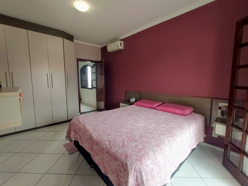 Casa à venda Jardim Brasilandia com 209m² e 3 quartos por R$ 450.000 - 2059226133-img-20201118-130526.jpg