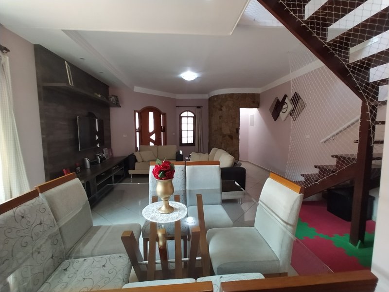Casa à venda Jardim Brasilandia com 209m² e 3 quartos por R$ 450.000 - 260419398-img-20201116-132610.jpg