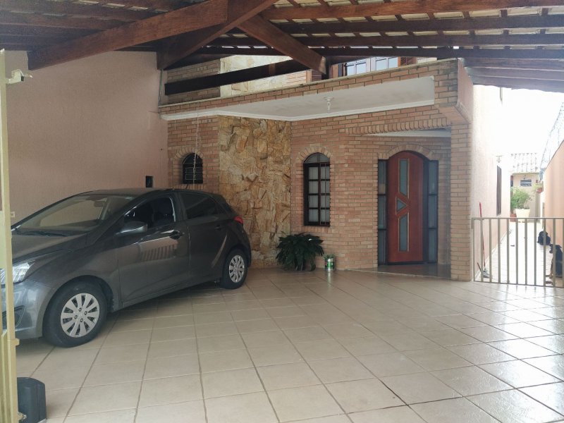 Casa à venda Jardim Brasilandia com 209m² e 3 quartos por R$ 450.000 - 269524168-8f206afb-c496-4c32-8948-81607dbe397c.jpg
