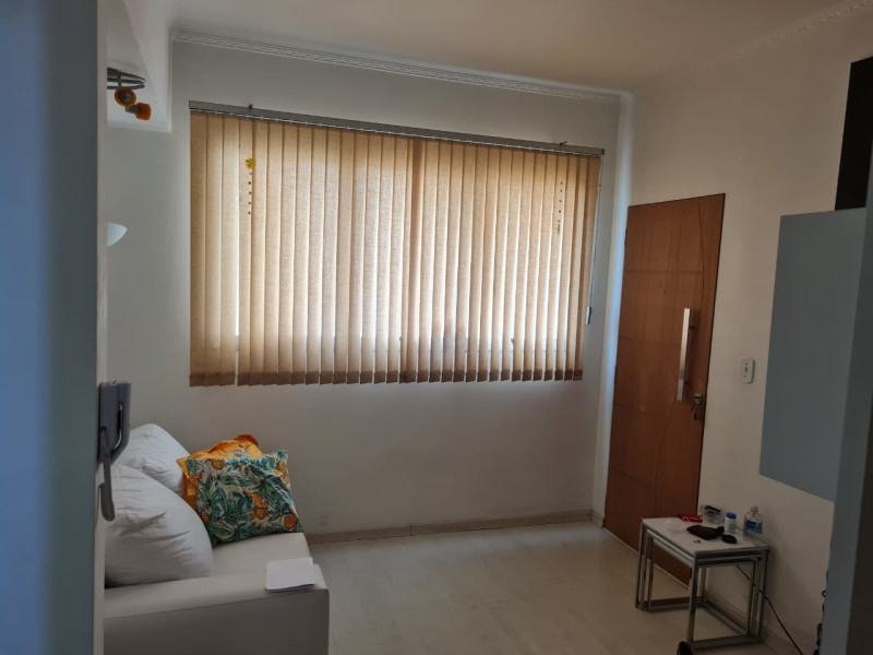 Kitnet à venda Centro com 50m² e 1 quarto por R$ 205.000 - whatsapp-image-2020-11-16-at-112014-8.jpeg