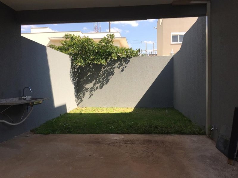 imóvel com 175m² - Vila Santo Antônio - Cotia