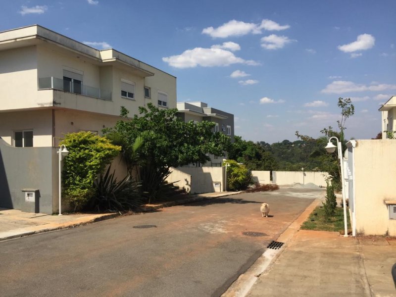 imóvel com 175m² - Vila Santo Antônio - Cotia