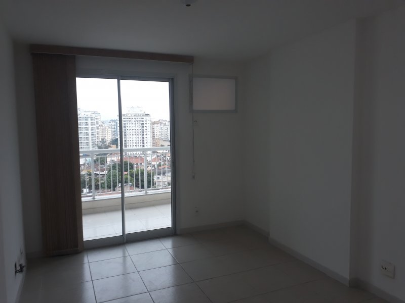 Apartamento à venda Santa Rosa com 60m² e 2 quartos por R$ 355.000 - 197224050-20-sala-com-cortina.jpg