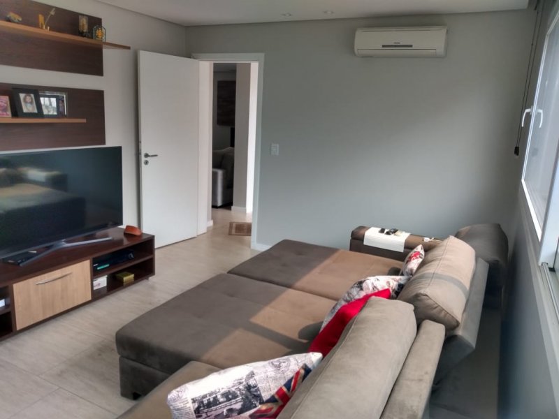 Casa de condomínio à venda Lomba Grande com 280m² e 5 quartos por R$ 940.000 - 735232652-d6e8eb0b-5f46-42cf-a027-d82196ac5450.jpeg