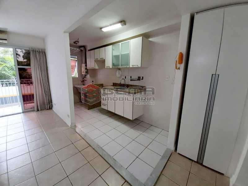Apartamento à venda Centro com 68m² e 2 quartos por R$ 650.000 - 572221002-bd932d17-03ce-434a-bdba-f52e8585bc75.jpeg