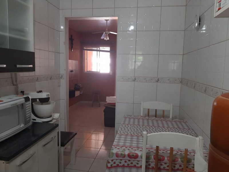 imóvel com 70m² - Maria Antonieta - Pinhais