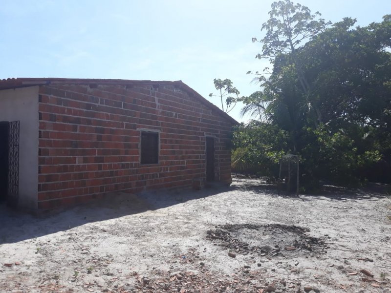Casa à venda Malhada com 16m² e 3 quartos por R$ 40.000 - 1273370066-whatsapp-image-2019-02-15-at-16.jpeg
