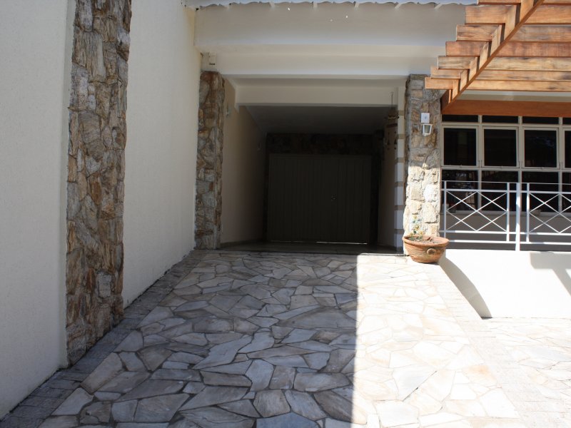 imóvel com 200m² - Jardim García - Campinas