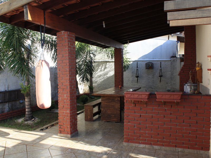 imóvel com 200m² - Jardim García - Campinas