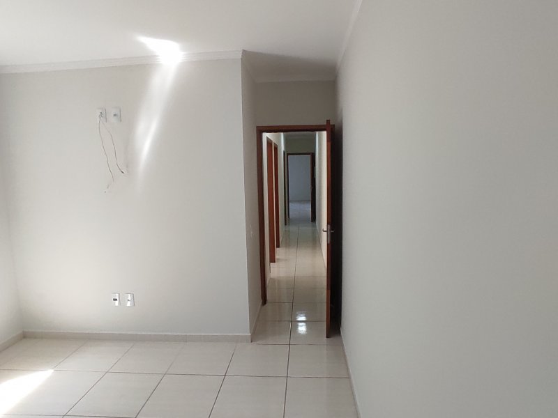 Casa à venda Jardim Alto da Santa Cruz com 114m² e 3 quartos por R$ 390.000 - 1186640972-img-20201122-095226.jpg