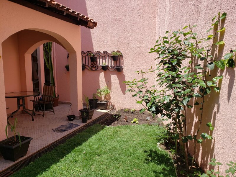 Casa à venda Jardim das Américas com 248m² e 3 quartos por R$ 1.500.000 - 1237855660-whatsapp-image-2020-11-23-at-14.jpeg