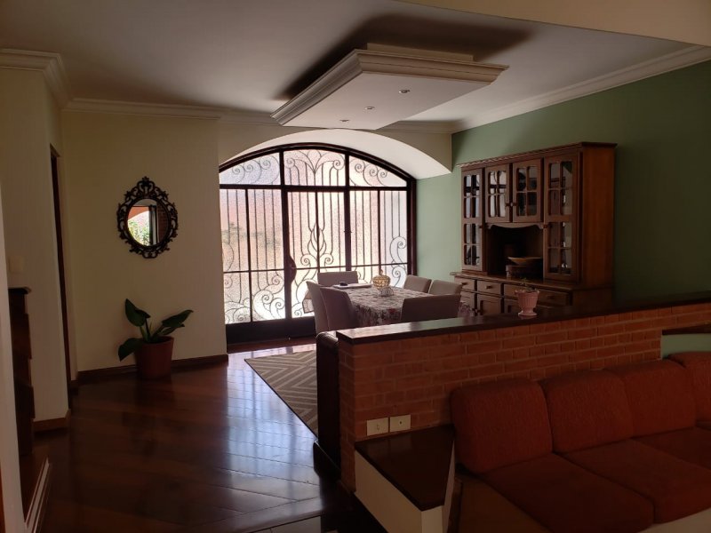 Casa à venda Jardim das Américas com 248m² e 3 quartos por R$ 1.500.000 - 1791400791-whatsapp-image-2020-11-23-at-14.jpeg