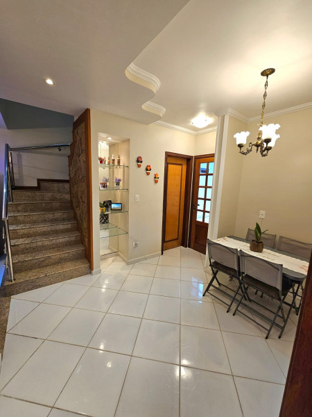Casa de condomínio à venda Jardim Independência com 235m² e 3 quartos por R$ 1.200.000 - 1659701740-sala-de-almoco.jpeg