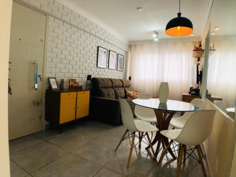 imóvel com 42m² - Jardim Marilu - Carapicuiba