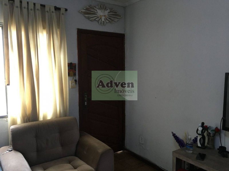 Casa à venda Vila Formosa com 225m² e 5 quartos por R$ 890.000 - 1748938028-ee63200a-b9c7-45c4-8df4-51eff242bd31.jpeg