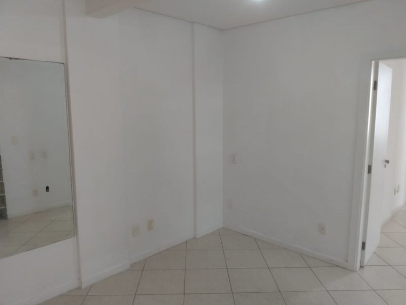 imóvel com 46m² - Boqueirão - Santos