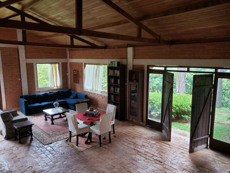 imóvel com 41930m² - Sertão do Cantagalo - Gonçalves