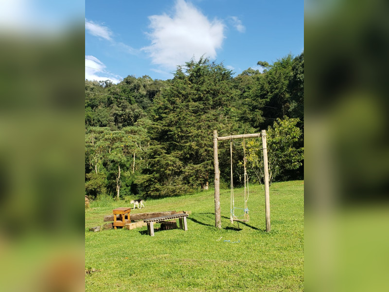 imóvel com 41930m² - Sertão do Cantagalo - Gonçalves