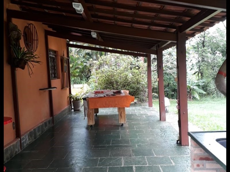 Sítio à venda Charneca com 4000m² e 5 quartos por R$ 1 - 586287838-area-de-churrasco.jpg