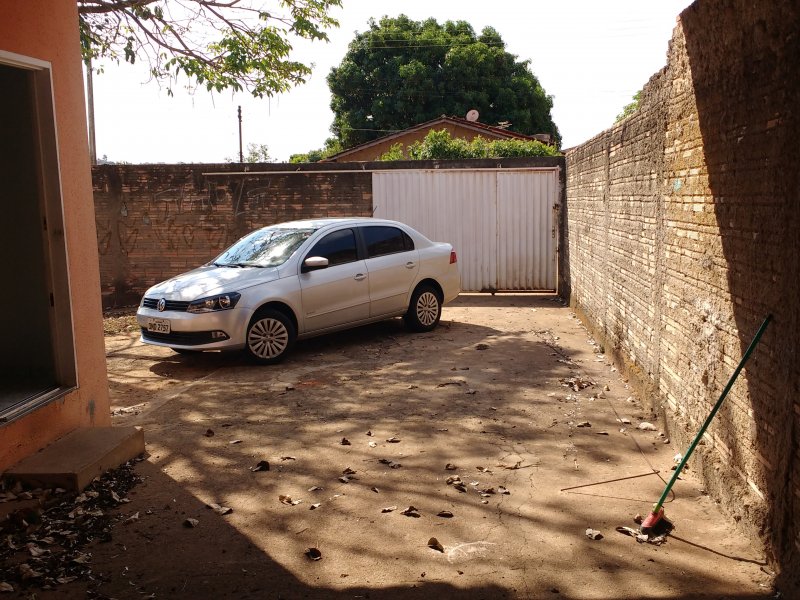 Casa à venda Jardim Caravelas com 360m² e 2 quartos por R$ 135.000 - 1964436259-img-20160927-150536966.jpg