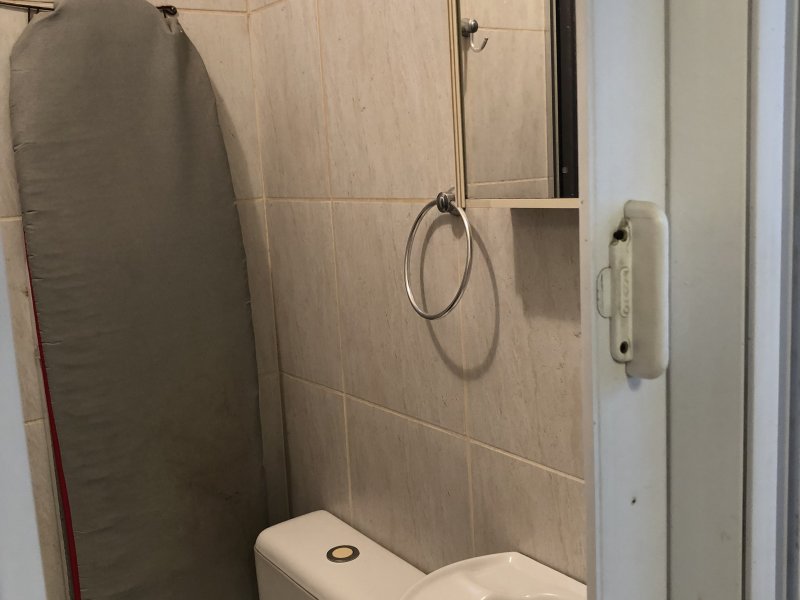 Apartamento à venda Itaim Bibi com 120m² e 3 quartos por R$ 1.550.000 - 124623629-banheiro-servico1.jpg