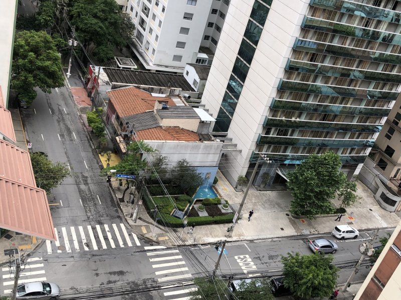 Apartamento à venda Itaim Bibi com 120m² e 3 quartos por R$ 1.550.000 - 1378160223-vista-sala.jpg