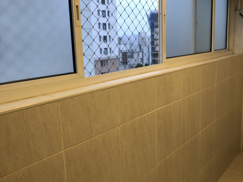 Apartamento à venda Itaim Bibi com 120m² e 3 quartos por R$ 1.550.000 - 1784014486-area-de-servico1.jpg