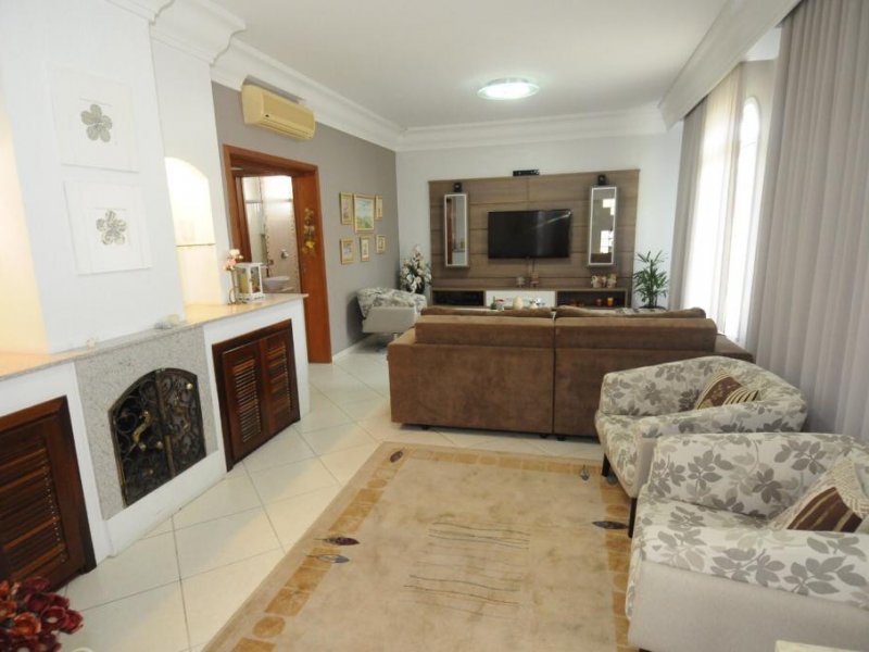 Casa à venda Itoupava Norte com 938m² e 4 quartos por R$ 2.000.000 - 243438686-8a9d1a84-2652-4a68-9e2e-bb5f9f1e7aa5.jpeg