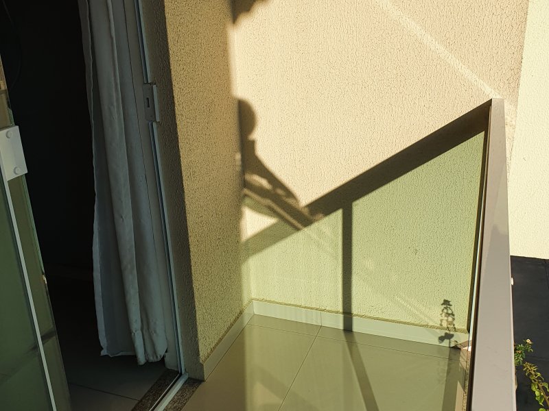 Casa de condomínio à venda Santa Cruz com 82m² e 2 quartos por R$ 310.000 - 1700669197-sacada-quarto-1.jpg