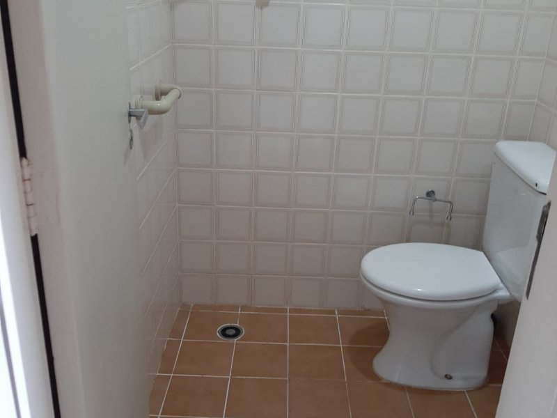 Apartamento à venda Vila Mascote com 117m² e 3 quartos por R$ 780.000 - 2005307639-banheiro-area-servico.jpg