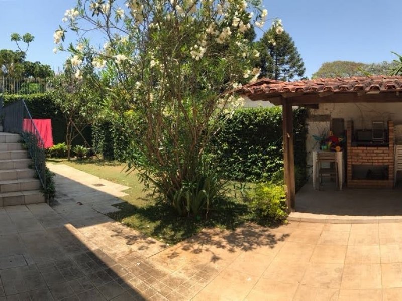 imóvel com 420m² - Belvedere - Belo Horizonte