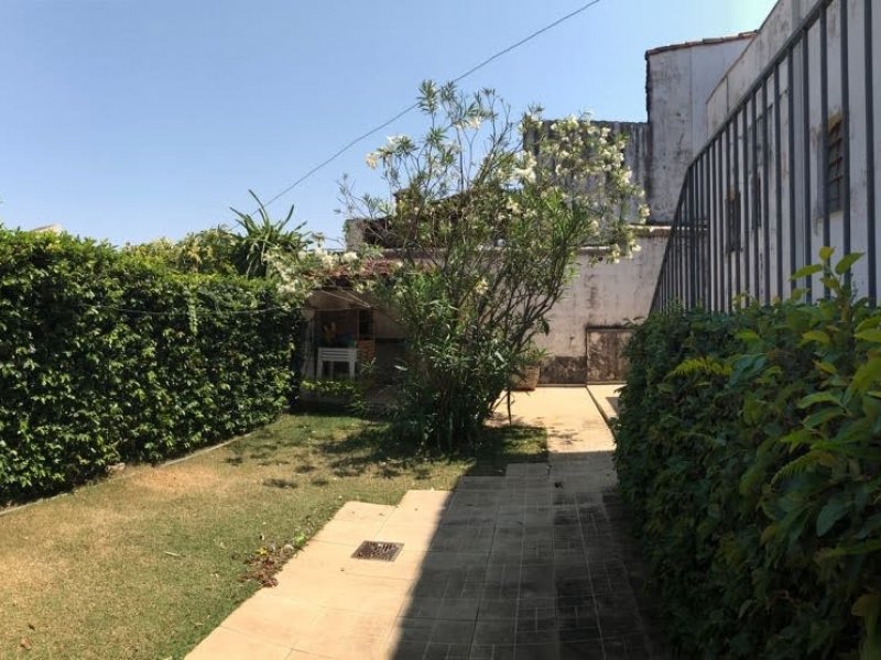 imóvel com 420m² - Belvedere - Belo Horizonte