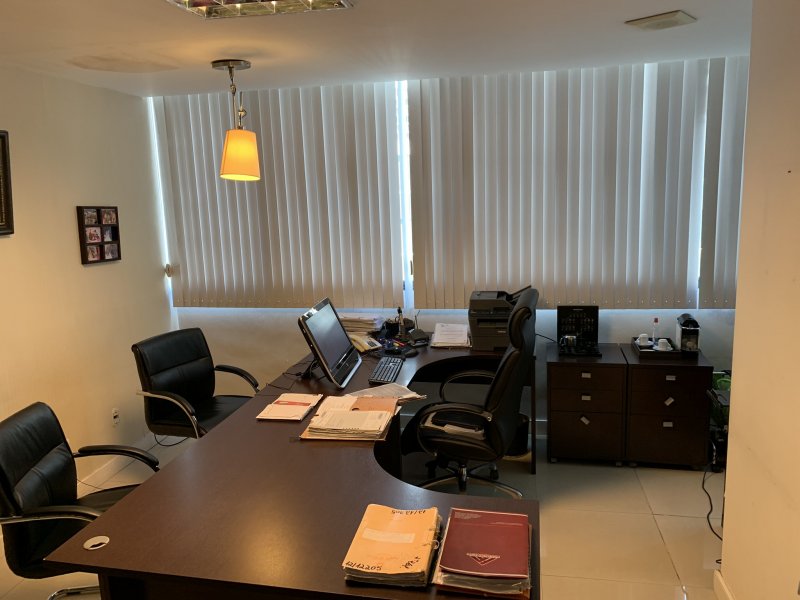 Comercial à venda Centro com 100m² e  quartos por R$ 990.000 - 480649639-b55f1796-f5f0-46c2-942c-dc2777cfc88e.jpeg
