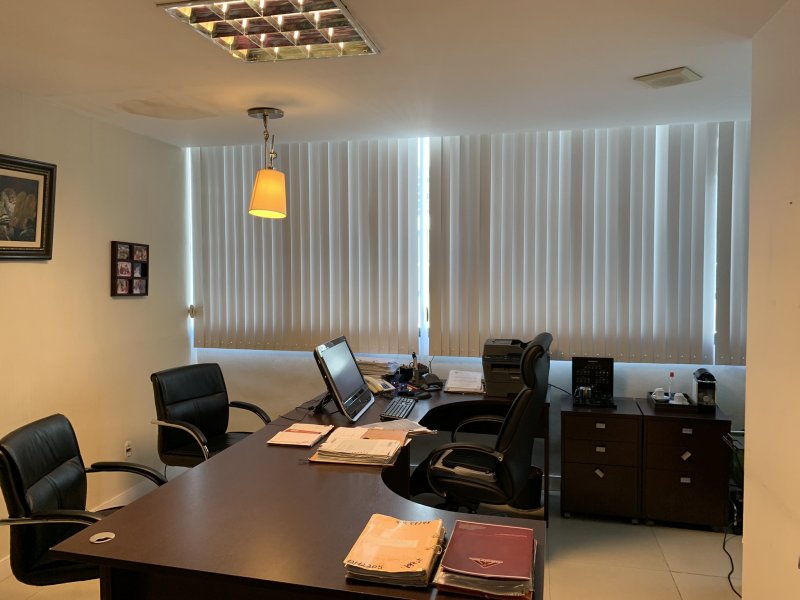 Comercial à venda Centro com 100m² e  quartos por R$ 980.000 - 608971915-8493c7d3-68c8-427a-bf54-f6678a602e2d.jpeg