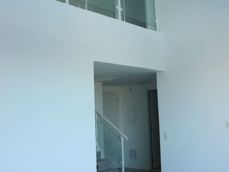 Apartamento à venda Caminho das Árvores com 120m² e 3 quartos por R$ 850.000 - 1737120933-hall-entrada-corredor-2andar.jpg