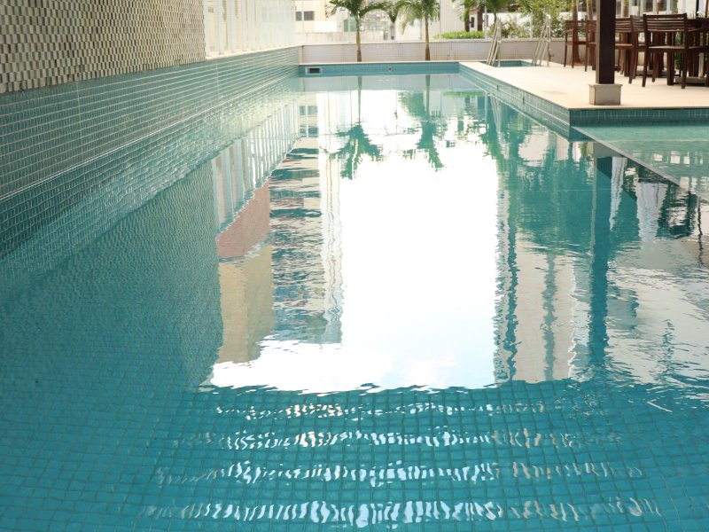 Apartamento à venda Caminho das Árvores com 120m² e 3 quartos por R$ 850.000 - 524936219-area-lazer-piscina3.jpg